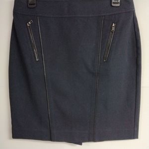 Ann Taylor Skirt Navy Straight  Faux Leather Trim Sz 8P Career Professional